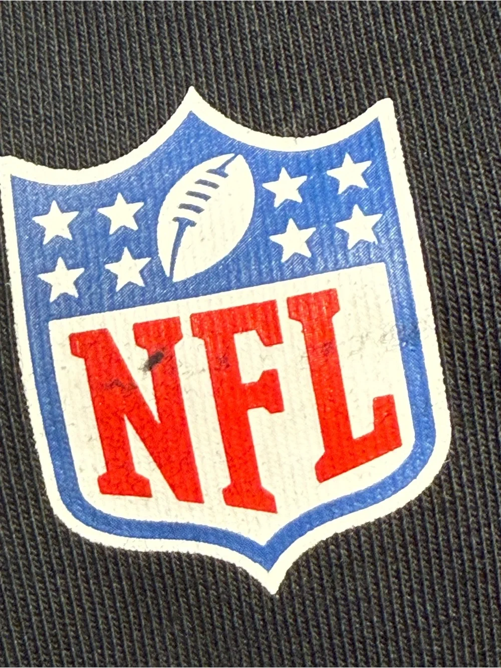 Nike Men's New York Giants Crucial Catch Dri-FIT Hoodie.